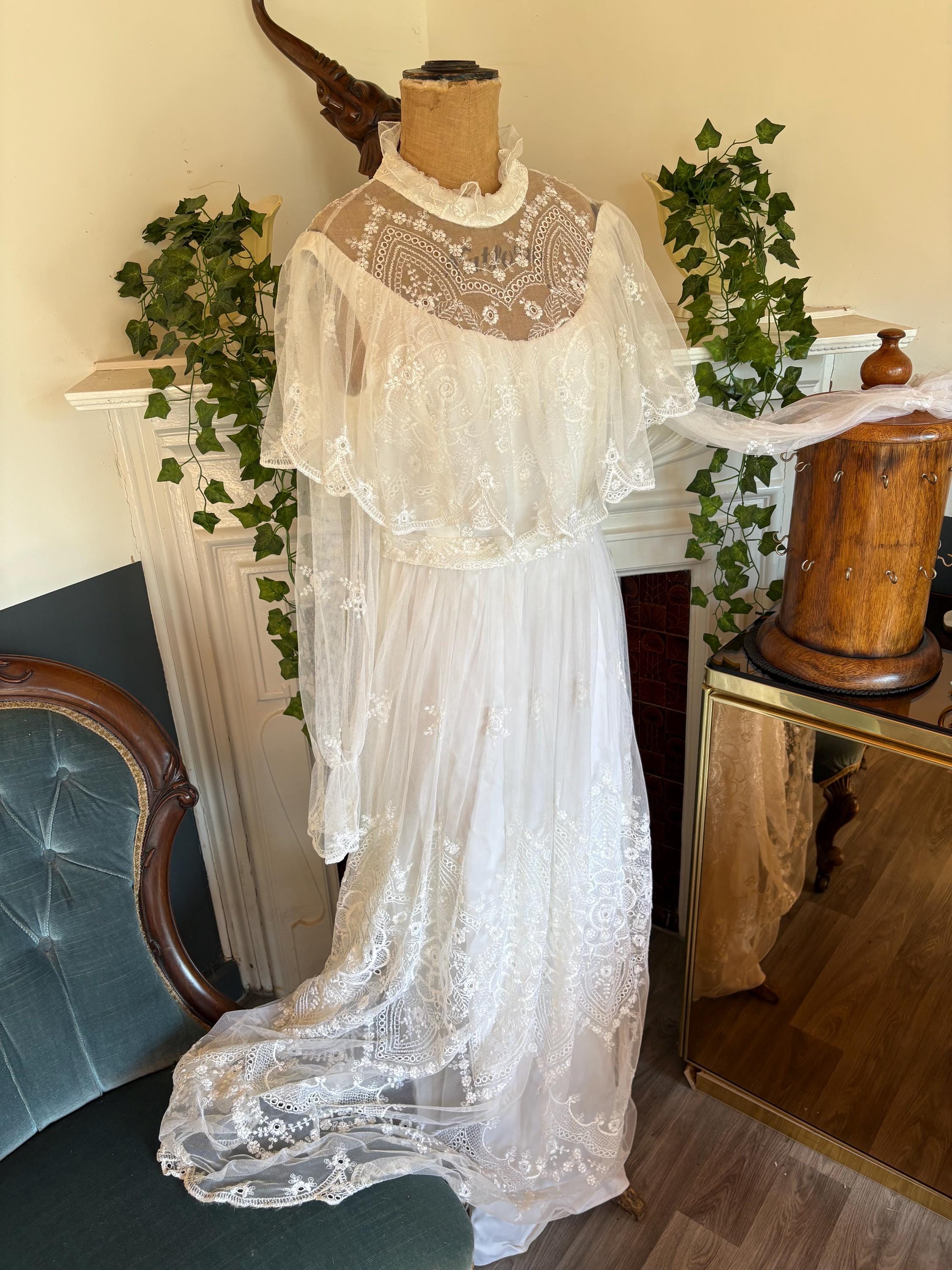 Preowned vintage wedding dress - Etsy 日本