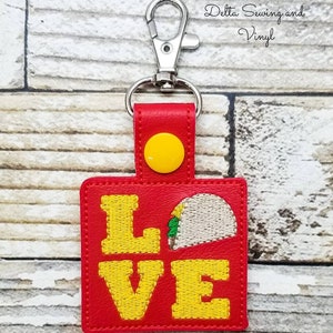 I Love Tacos Keychain, Tacos Key Fob, Mexican Food Keychain, Guacamole Charm, Taco Tuesday, Queso Keychain