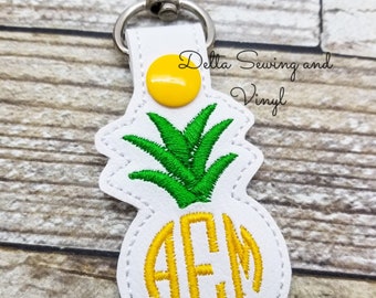 Pineapple Monogram Keychain, Pineapple Key Fob, Monogram Snap Tab, Monogram Charm, Monogram Zipper Pull, Gift for Girls, Summer, Beach
