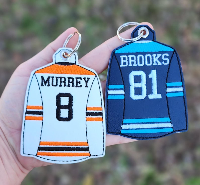 Personalized Hockey Jersey Bag Tag, Custom Hockey Team Bag Tag, Hockey Player Gift, Hockey Team Gifts, Hockey Coach Key Ring immagine 3