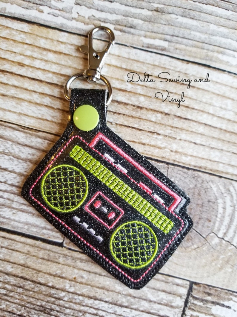 Vintage Boombox Keychain Boombox Key Fob 80s Keychain 80s Etsy