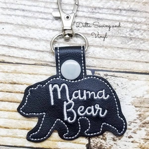 Mama Bear Keychain, Mama Bear Key Fob, Gift for Mom, Mother&#39;s Day Gift, New Baby Gift