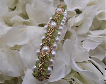 Peridot and White Freshwater Pearls accented with Goldfilled Chain 80mm French Barrette