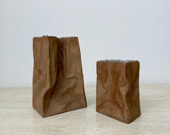 ローゼンタール ペーパーバッグ花瓶: Tapio Wirkkala ビスク磁器