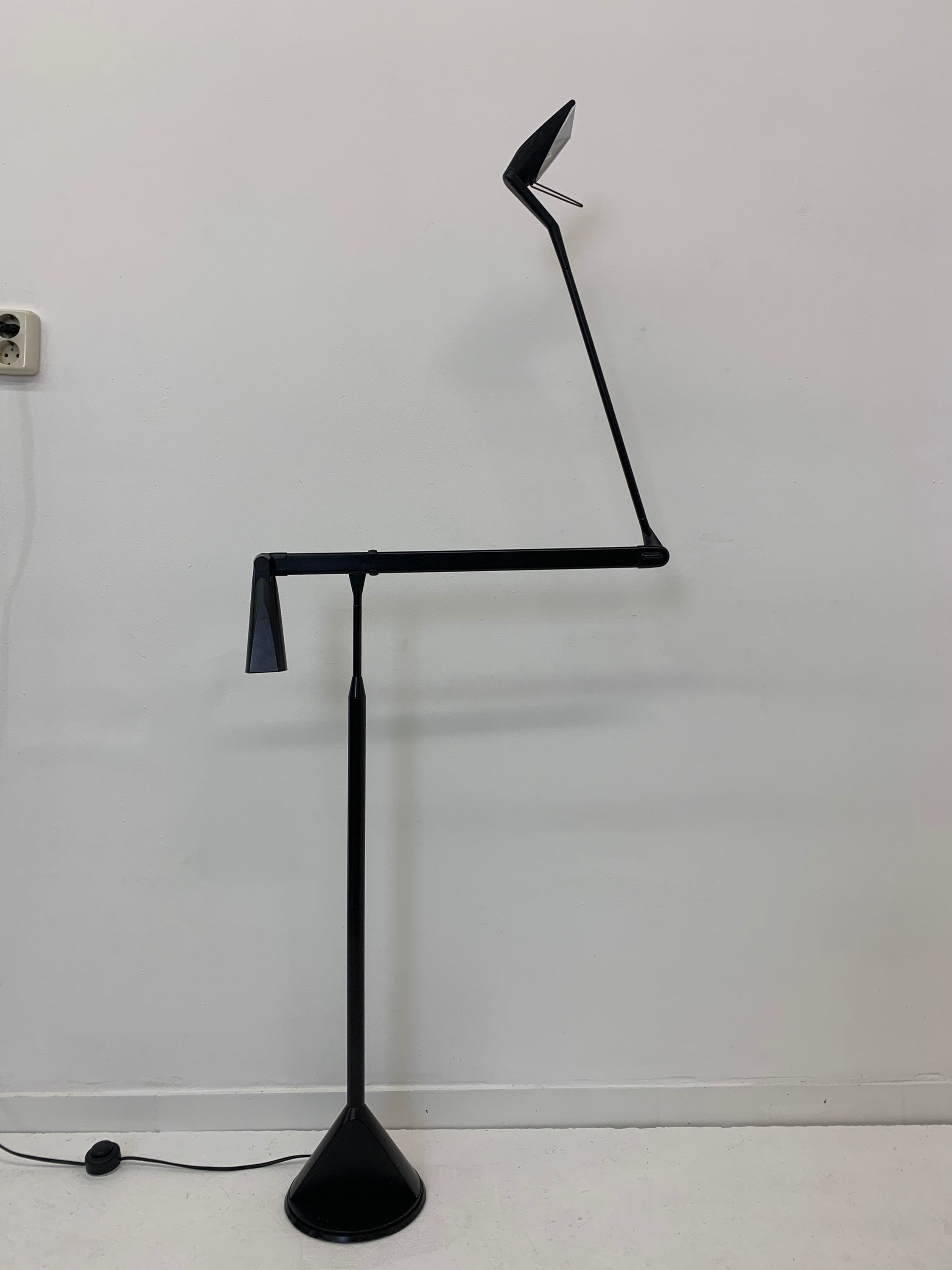 Lampadaire Zelig Terra Walter Monici Pour Lumina Design Intérieur Extérieur