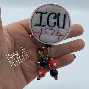 Beaded badge reel