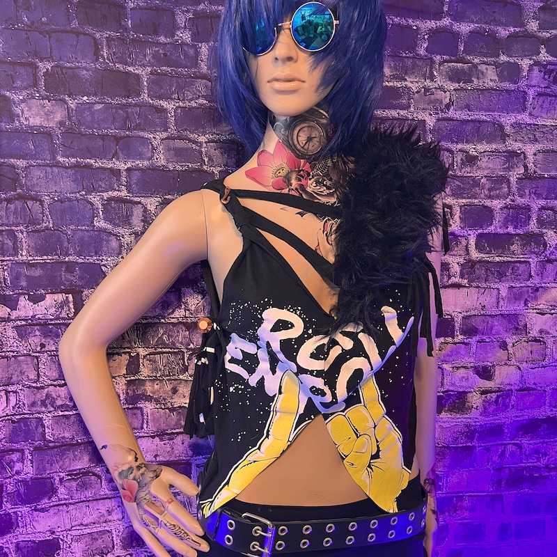 LUX FUR CREPE CROP TOP main image 0