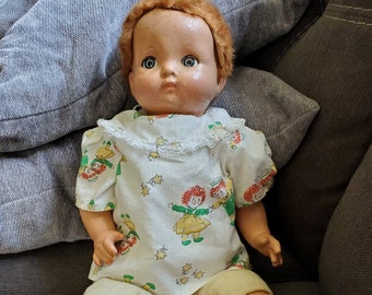 Vintage 1940s Effanbee baby doll, cloth body, composition, fair condition
