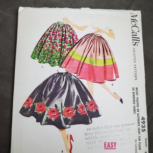 Vintage 1959 McCall&#39;s 4935 pattern for gathered skirts, uncut