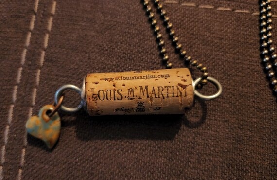 Vintage wine cork necklace with stone heart charm… - image 2