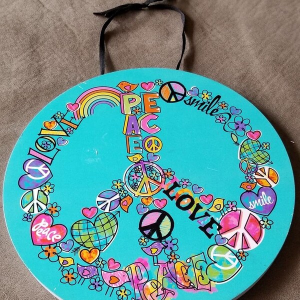 Funky vintage wooden peace sign with ribbon hanger