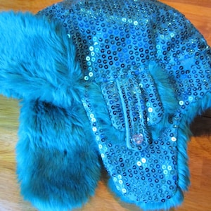 Sparkly turquoise earflap hat with sequins size 4-7