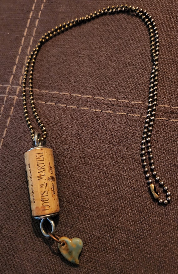 Vintage wine cork necklace with stone heart charm… - image 1