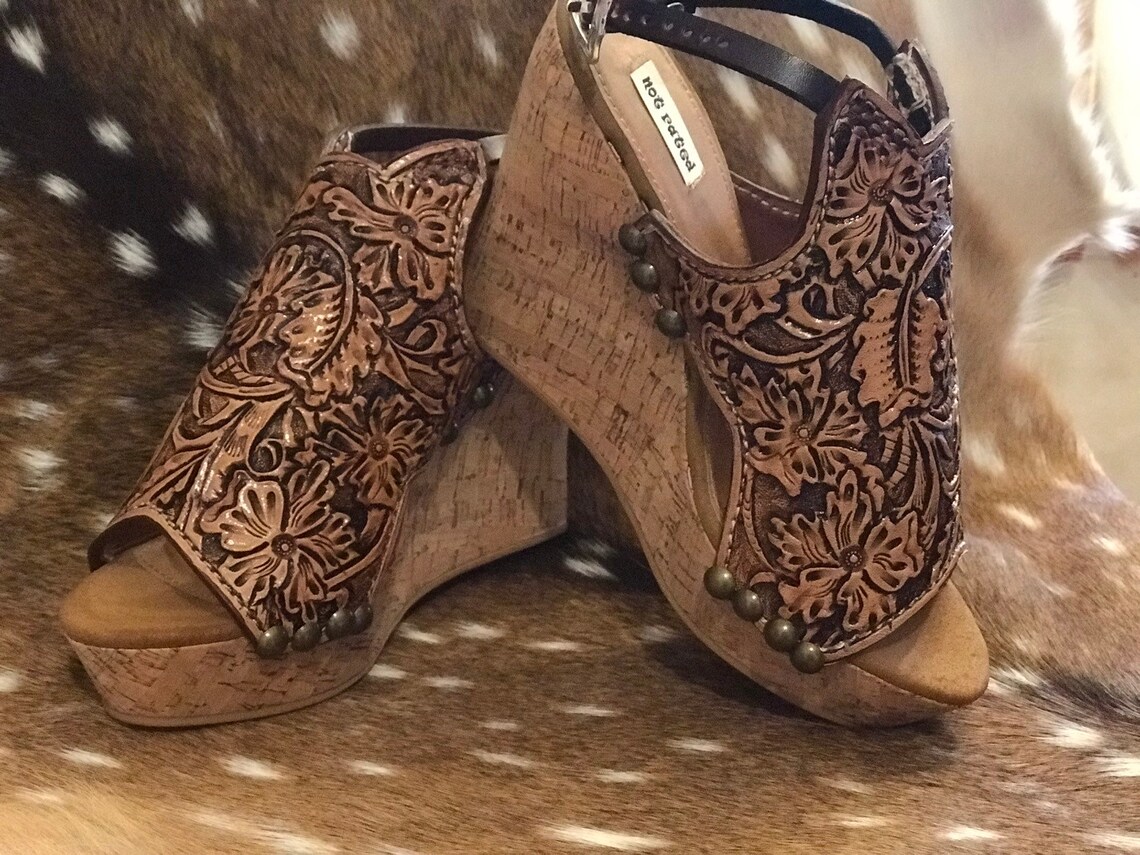 tooled wedges