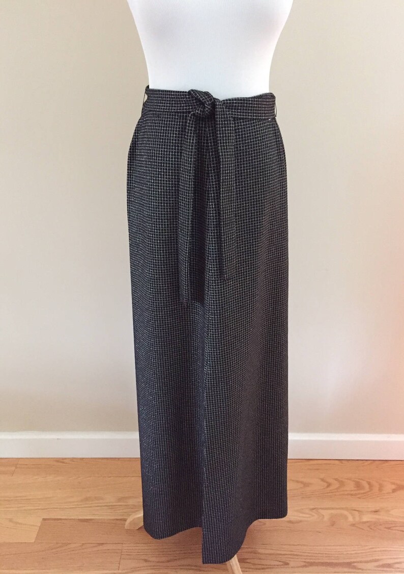 1970s Vintage Black/Silver Metalic Check Knit Maxi Skirt image 1