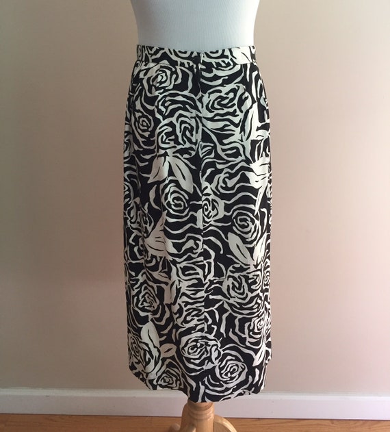 1980's Black and White Floral Skirt/Silk Jacquard… - image 3