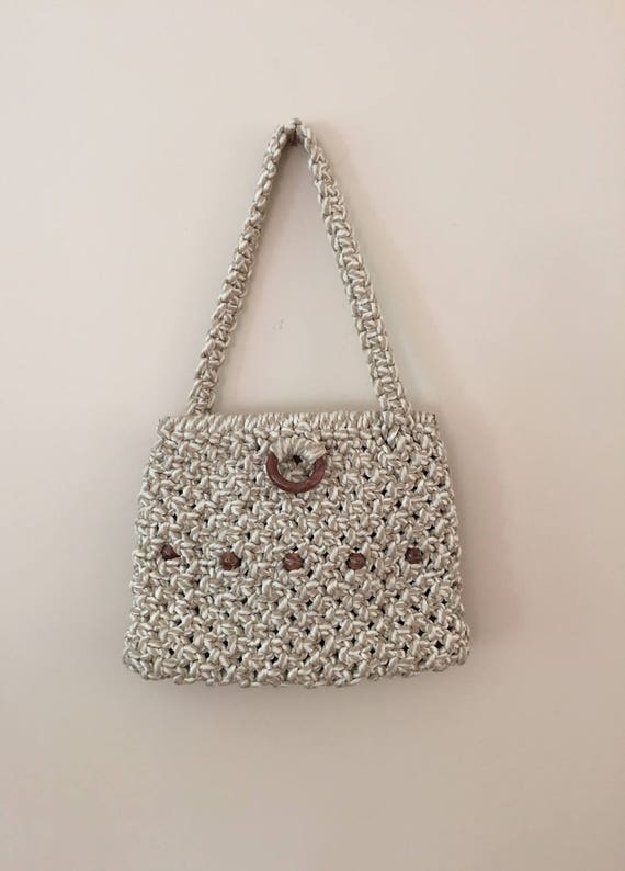 1970's Vintage Tan and White Crochet Bag With Pla… - image 1