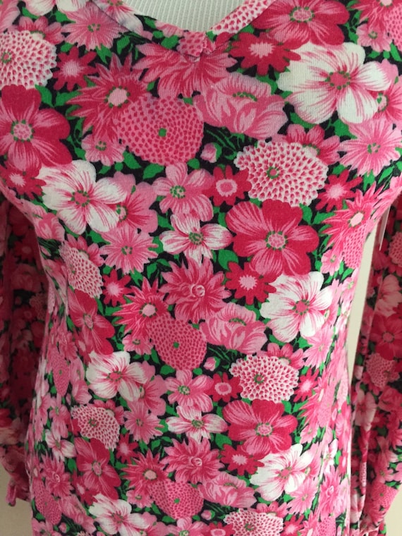 1970 S Vintage Pink Floral Top With Matching Ruffle H Gem