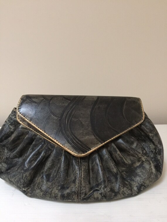 1980's-1990's  Vintage Jane Yoo Cross Body Leathe… - image 8