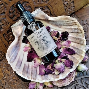 Love Thyself | Organic Sacred Body Oil ~ An Invocation to Honour Divine Love in Self ~ Ritual Oil | Embrace Your Inner Goddess