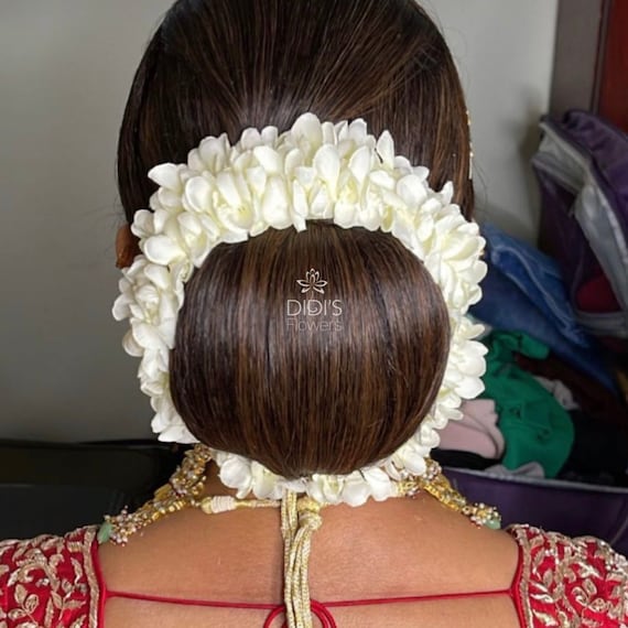 Buy Floral Gajra Online at India Trend – Indiatrendshop
