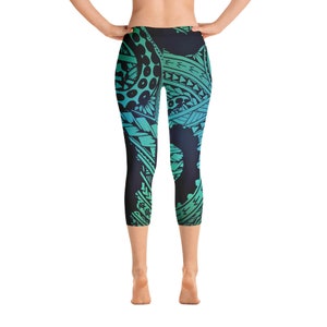 Samoan Art Octopus Womens Capri Leggings w/ Polynesian Designs & Tentacles
