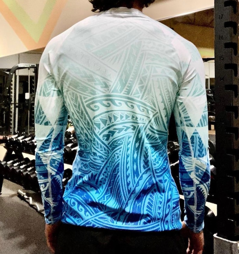 Blue Polynesian Tribal Triangle Designs Gym Clothes Workout Shirt Rash Guard image 2
