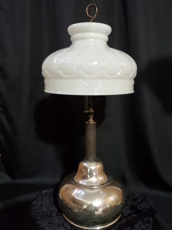 Vintage Coleman Air O Lite Kerosene Mdl, Coleman Table Lamp Shade