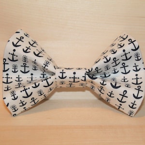 White and Navy Blue Anchors Dog Bow Tie / Navy Anchors Dog Bow Tie / Nautical Dog Bow Tie