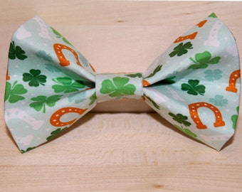 Luck of the Irish Dog Bow Tie / St. Patrick's Day Dog Bow Tie / Irish Dog Bow Tie / Shamrock Dog Bow Tie