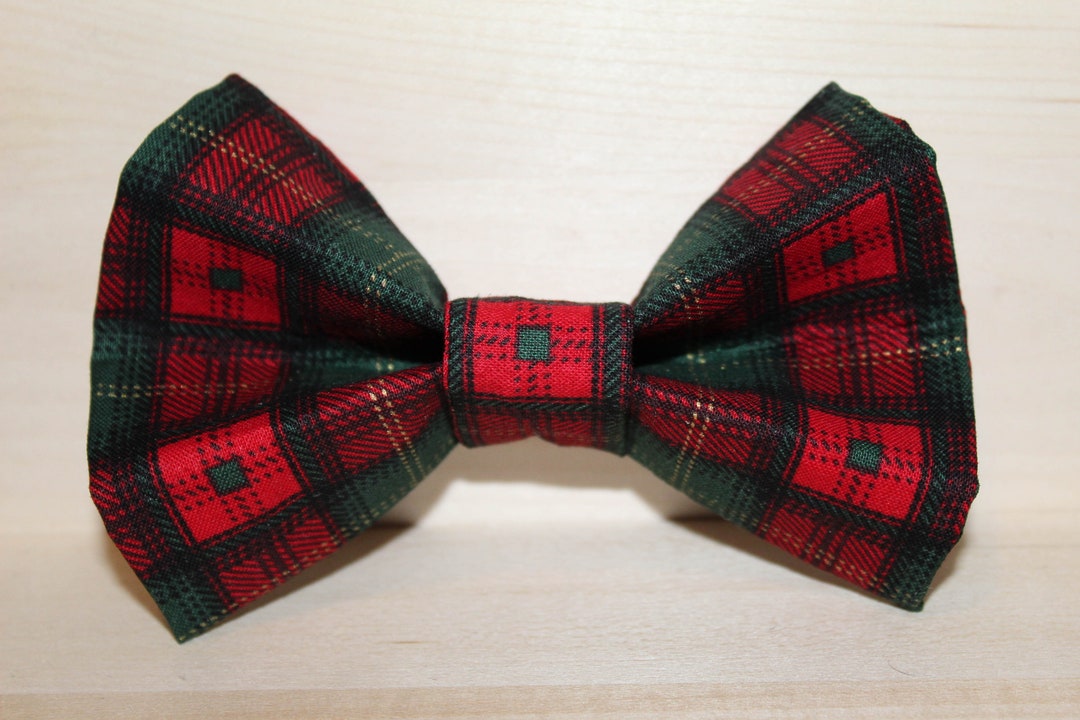 Red Green and Gold Plaid Christmas Dog Bow Tie / Holiday Dog - Etsy