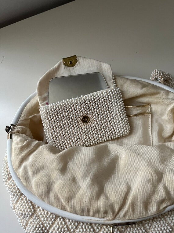 1950s Lumured Petite Bead Off White Beaded Purse … - image 7