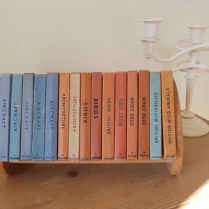 A - M Titles Observer&#39;s Books 1940-1970 by Frederick Warne & Co Ltd **A - M**