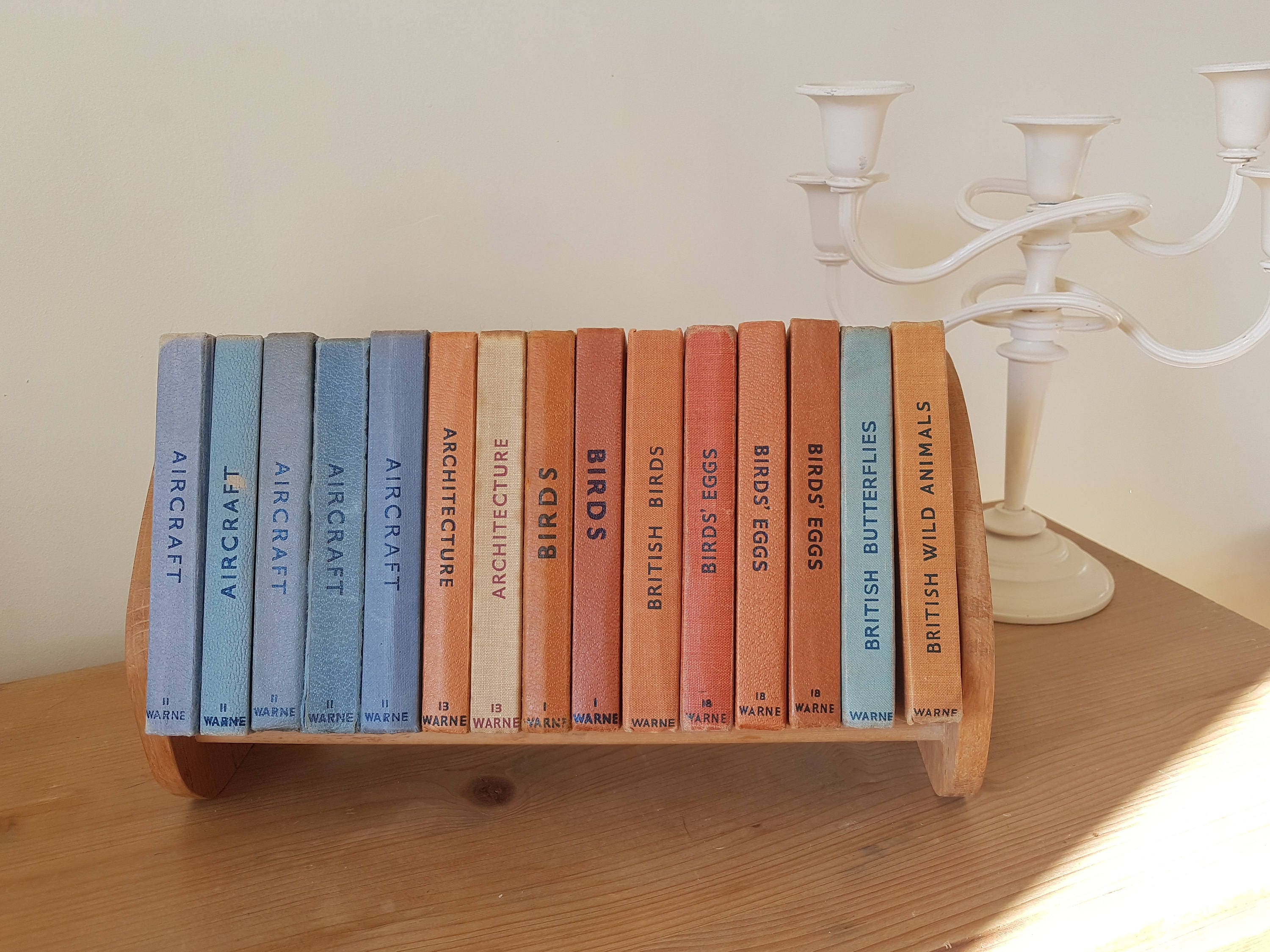 Observer's Books 1940-1970 by Frederick Warne & Co Ltd