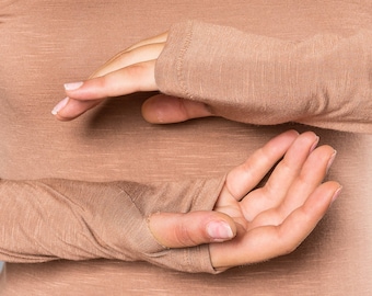 Bamboo Long Sleeve Yoga Top, Thumb Holes, Made in Italy
