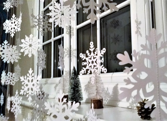 Snowflake Garland White Christmas Garland Holiday Window Etsy