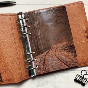 Autumn Forest Railway-dashboard: past op A5, B6, Personal Wide, Personal, A6, pocket, miniringplanners. Beschermhoes.