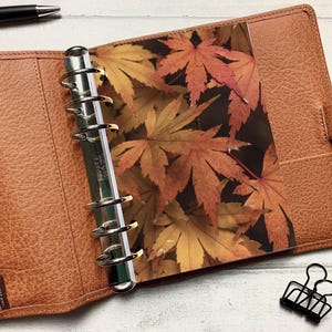 Jesienna duża tablica rozdzielcza z liśćmi klonu - pasuje do A5, B6, Personal Wide, Personal, A6, Pocket, Mini Ring Planners. Ochronna osłona.