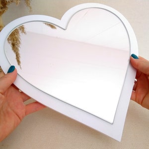 Snow white heart shaped mirror for wall, Small heart mirror for girl&#39;s nursery