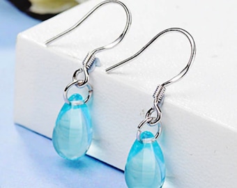 Pendientes de plata de ley y cristal azul, hecho a mano, joyería, esterlina, , pendientes colgantes, pendientes de regalo, joyería de regalo, boucle d'oreille