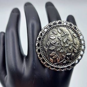 Silver Oxidized ring/Ethnic ring/Bollywood/Indian Jewelry/Pakistani Jewelry/Big ring/Arabic hand jewelry/German silver/Adjustable ring