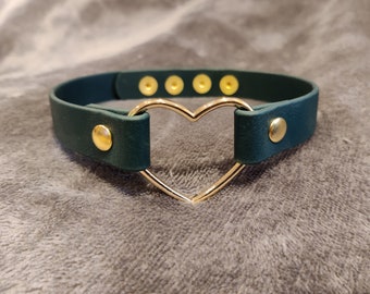 Gold Heart Ring Choker: Vegan Friendly, Press Stud Closure, Choice of Straps