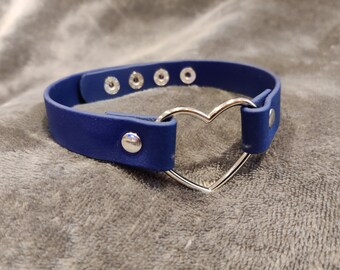 Silver Heart Ring Choker: Vegan Friendly, Choice of Straps