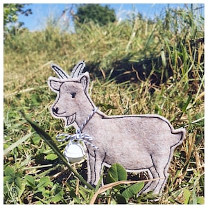 flower pin goat Vroni