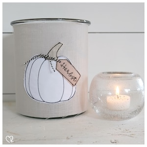 Pumpkin Applique and Doodle, 10x10 - 20x30