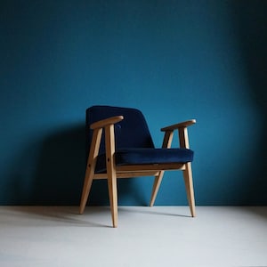 Vintage Armchair 366 Chierowski form Mid Century, Dark Blue, Restored