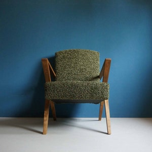 Vintage Armchair from Mid Century, Green Boucle, Restored image 2