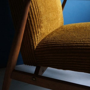 Fauteuil vintage du milieu du siècle, moutarde foncé, restauré image 4