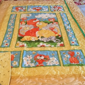 Baby Quilt, cats, yellow