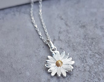 Daisy Necklace, Sterling Silver April Birth Flower  | April Birthday Jewellery Gift | Floral pendant